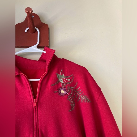 Vintage Red Floral Hand Embroidered Full Zip Fleece Jacket - Picture 4 of 7